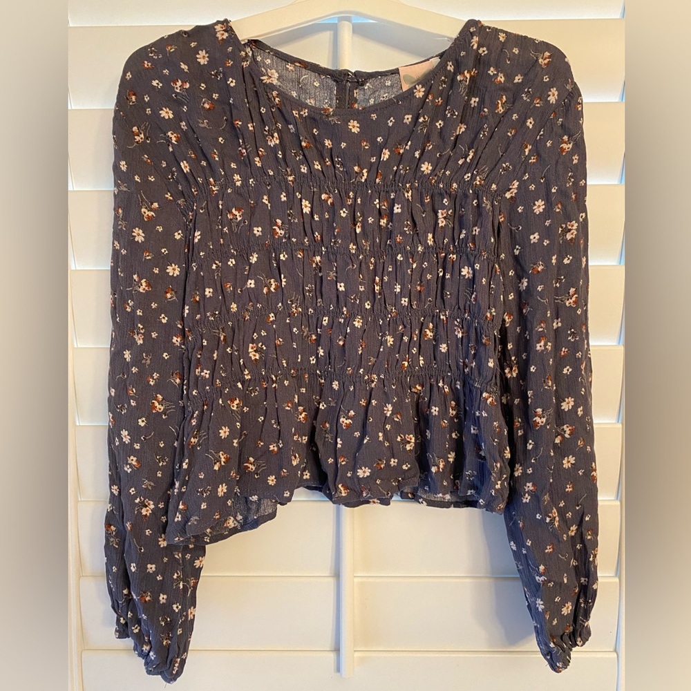 Gigi's Tween Junior's Smocked Floral Top Blue Size X-Large